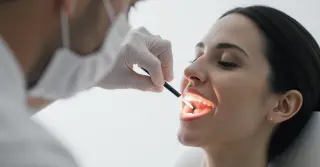 Estabilização de Dentes Traumatizados