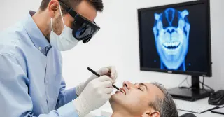 Reabilitação com Implantes